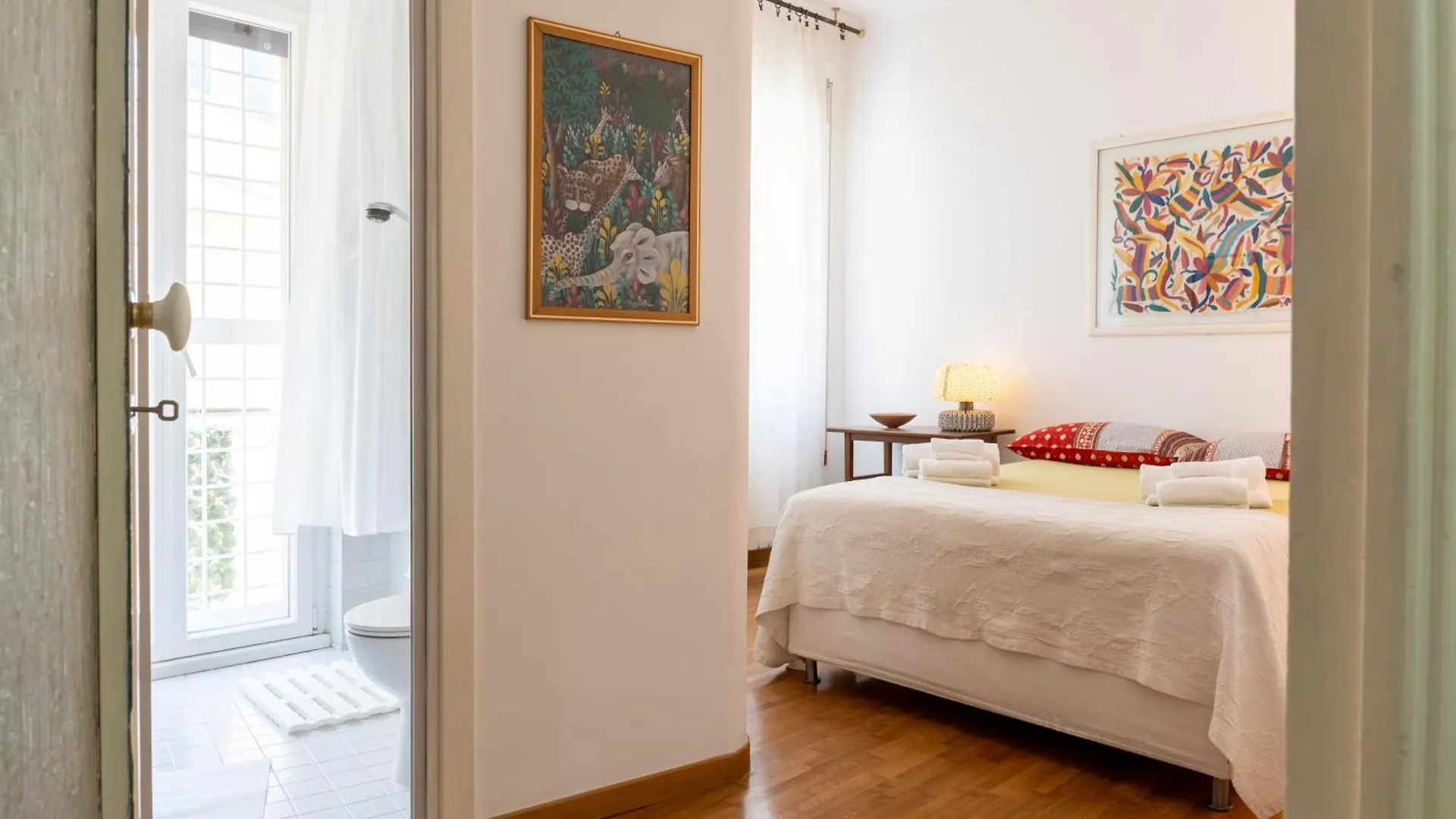 Apartment Sempione-Metro B, Vintage Apartment, Ac, Wifi Rome